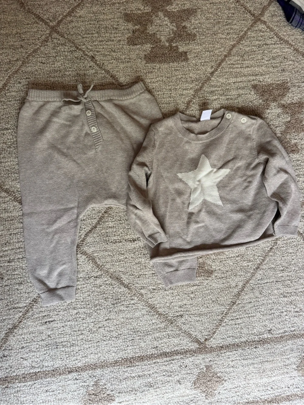 Nordstrom Beige Star Knit Sweater and Joggers Set